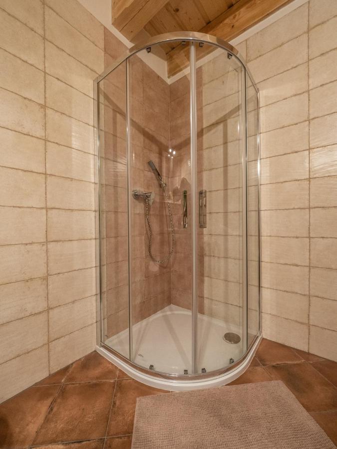 Penzion Andel Šatov Buitenkant foto